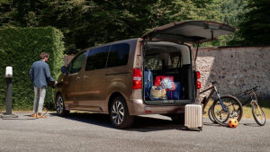 Citroën sada i praktični kombi nudi u električnoj ë-SpaceTourer verziji