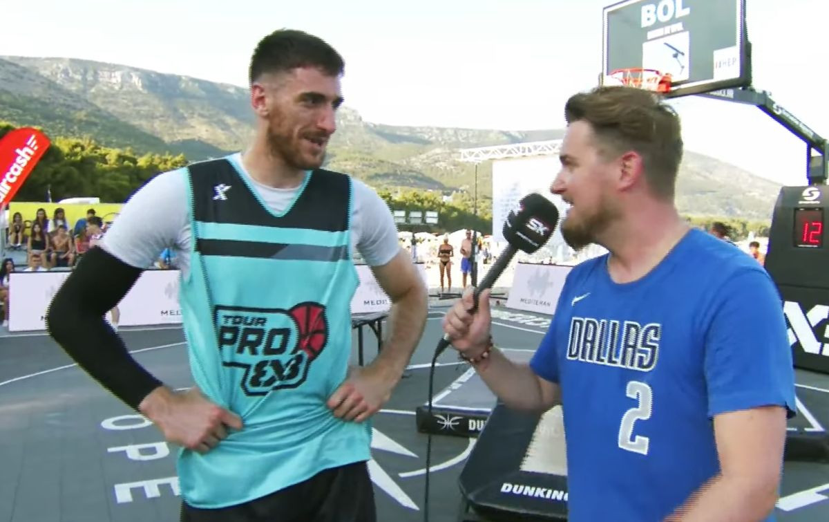 Lazić nakon prve pobjede: "Biće još igrača koji će sa pet na pet doći da igraju za našu 3x3" Lazić nakon prve pobjede: "Biće još igrača koji će sa pet na pet doći da igraju za našu 3x3"