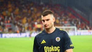 Nije sve u parama: Dominik Livaković se odrekao miliona da bi se vratio kući!