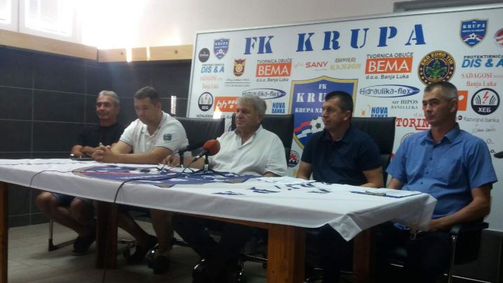 Ilić: Za naše igrače se interesuju Željo, Zvezda, Dinamo... Ilić: Za naše igrače se interesuju Željo, Zvezda, Dinamo...