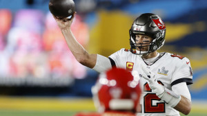 Platio nestvarnu cifru za loptu posljednjeg touchdowna Toma Bradyja, a ovaj objavio veliki povratak