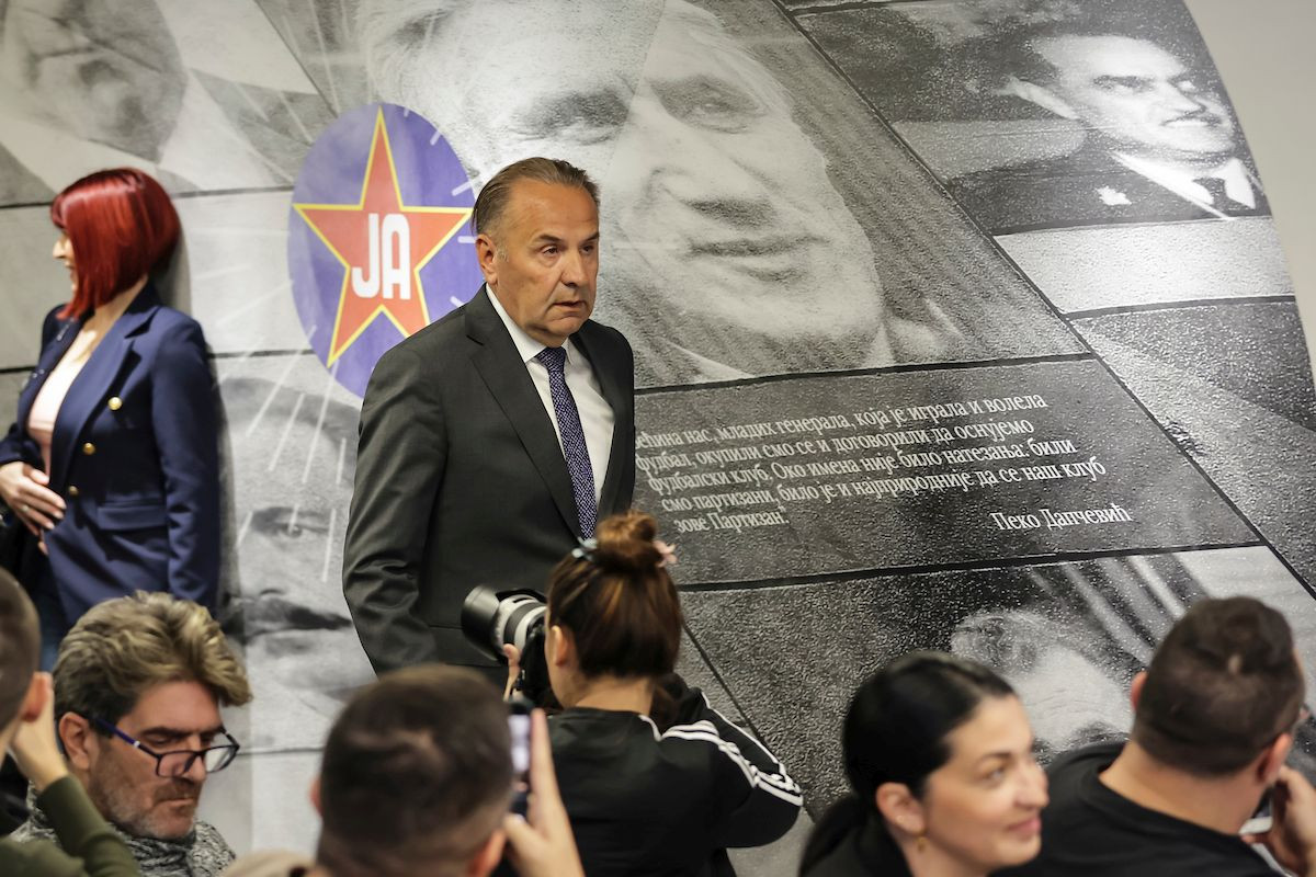 Partizan pred Srbe stavio prijedlog zbog kojeg se ljudima iz Zvezde diže kosa na glavi Partizan pred Srbe stavio prijedlog zbog kojeg se ljudima iz Zvezde diže kosa na glavi