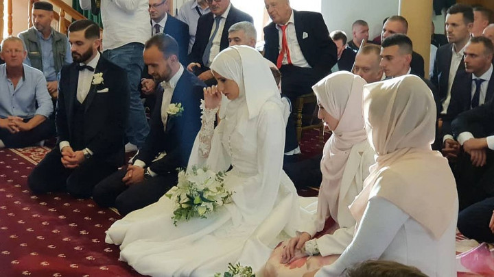 Oženio se Amel Tuka, nakon ženinog zahtjeva zaplakao