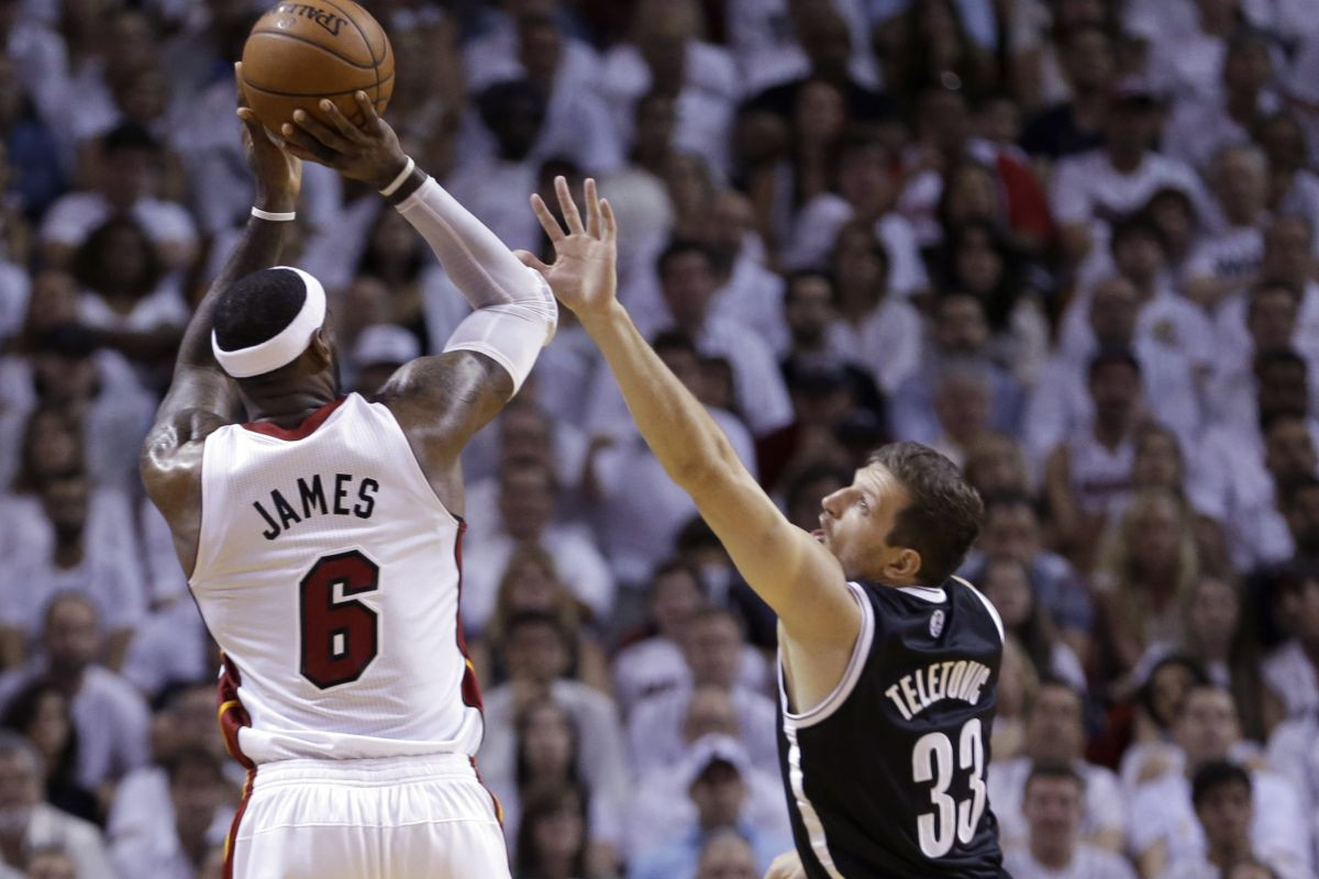 Mirza Teletović otkrio zanimljivu priču: "LeBron James je zvao mog agenta i pitao ga..."