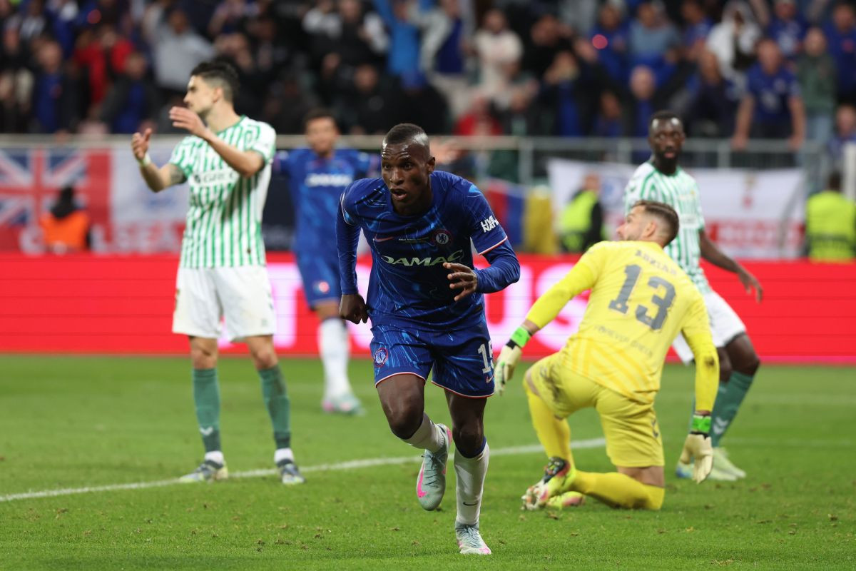 Betis dominirao, pa doživio katastrofu: Chelsea sjajnim preokretom osvojio Konferencijsku ligu!
