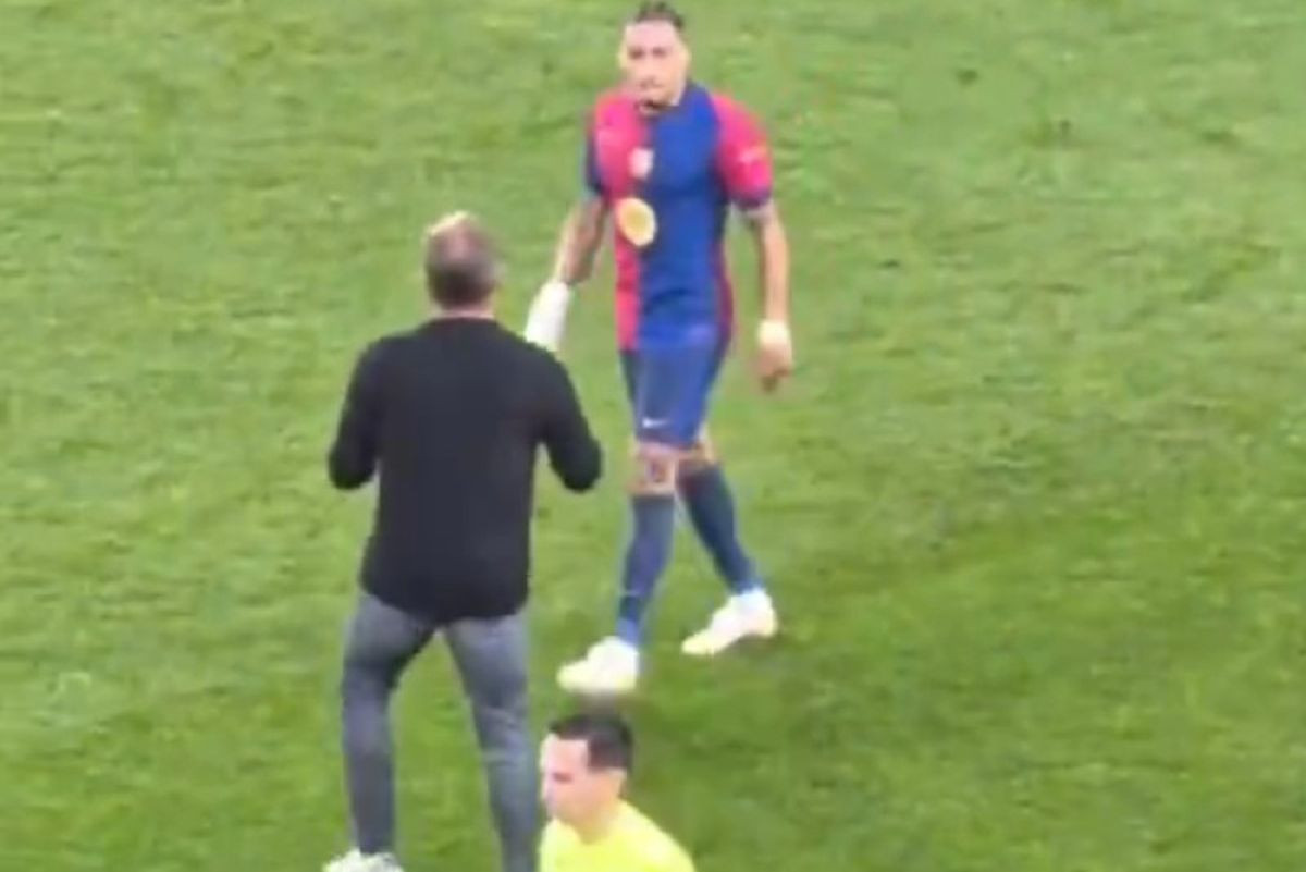 Raphinha i Flick opet su u centru pažnje, ovaj trenutak je brzo postao viralan na društvenim mrežama Raphinha i Flick opet su u centru pažnje, ovaj trenutak je brzo postao viralan na društvenim mrežama