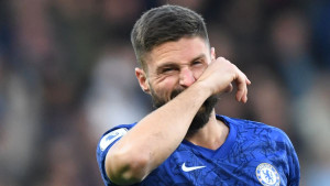 Giroud pristao na transfer u Tottenham, ali mu Chelsea pravi problem