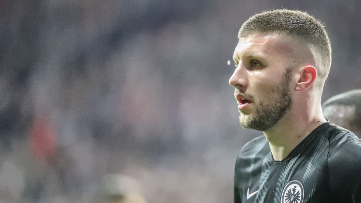 Činilo se da je sve završeno: Rebić neće put Španije