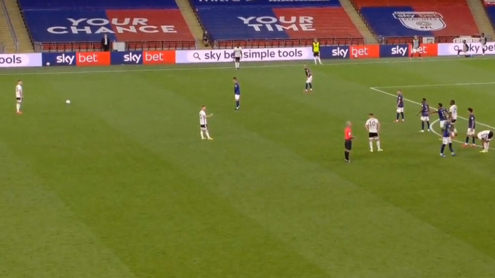 U najskupljoj utakmici sezone postignut je nevjerovatan gol!
