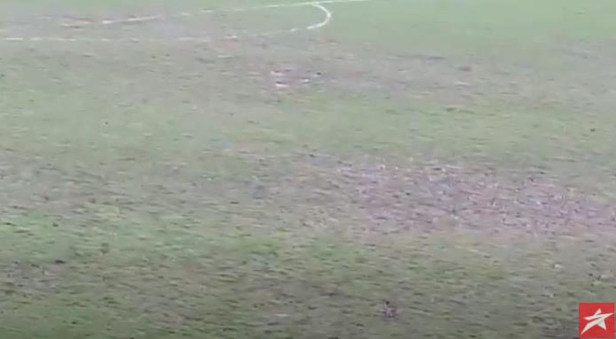 Nakon utakmice Prve lige FBiH teren na stadionu je izgledao poput močvare