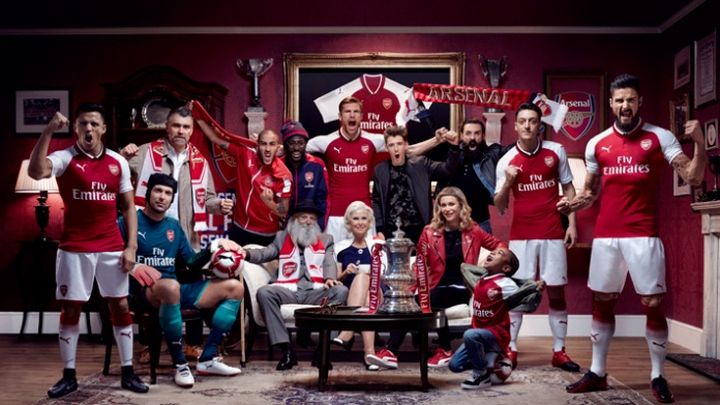 Arsenal zvanično predstavio dresove za narednu sezonu