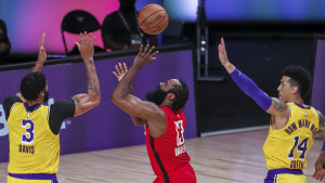Incident u Houstonu, James Harden gubi živce