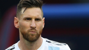 "Zar ćete dozvoliti da jedan Messi nosi tako ružan dres?"