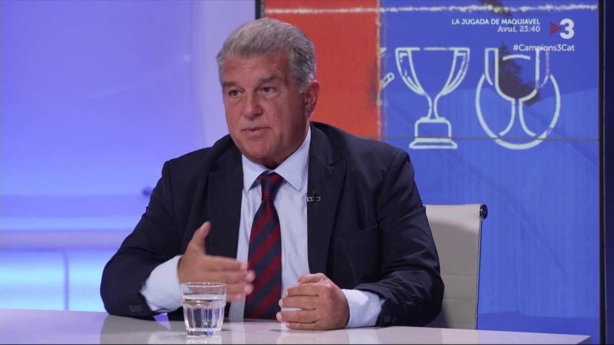 Laporta je ovo čekao dugo vremena, ali je došao na svoje: "Perez i Tebas? Moram provjeriti WhatsApp" Laporta je ovo čekao dugo vremena, ali je došao na svoje: "Perez i Tebas? Moram provjeriti WhatsApp"