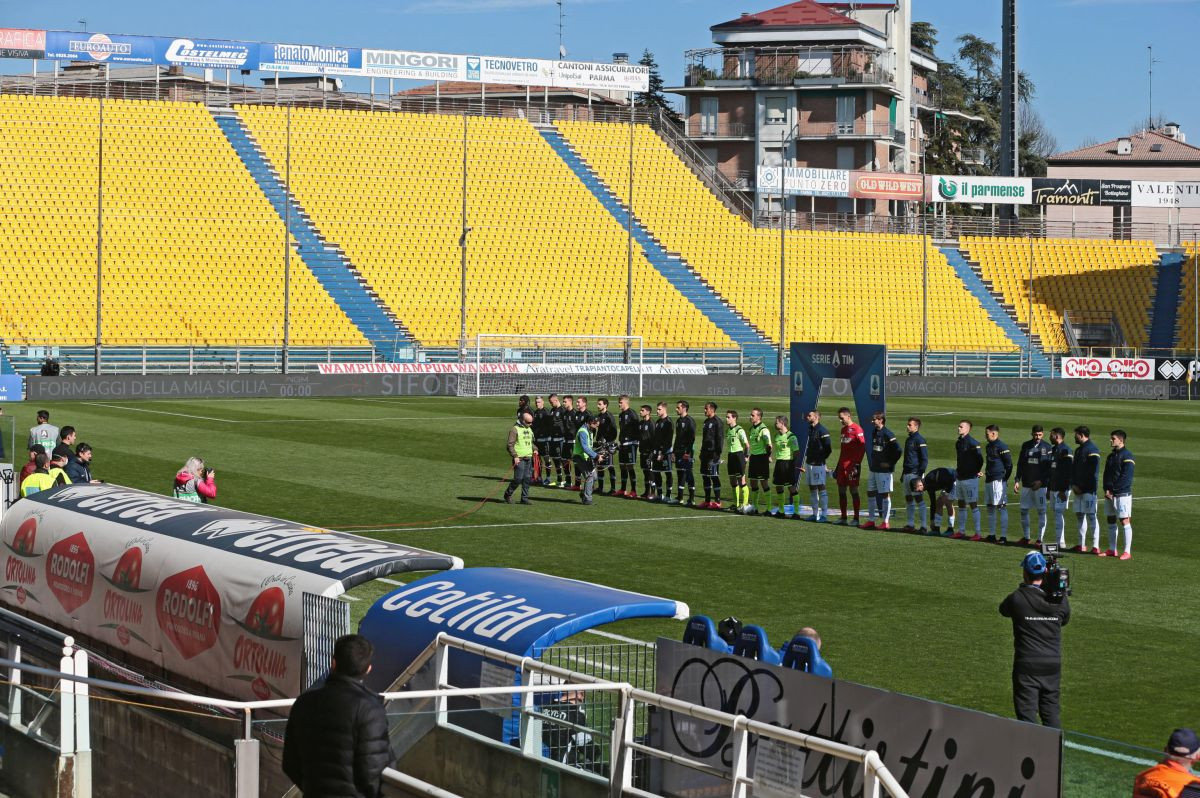 Fudbal na Apeninima u neobičnim terminima: Nove tri satnice za mečeve Serije A Fudbal na Apeninima u neobičnim terminima: Nove tri satnice za mečeve Serije A