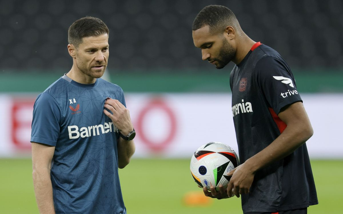 Bayern na proste faktore "rastavlja" Leverkusen: Pričaju o Wirtzu, a u sjeni im uzeli drugog igrača Bayern na proste faktore "rastavlja" Leverkusen: Pričaju o Wirtzu, a u sjeni im uzeli drugog igrača