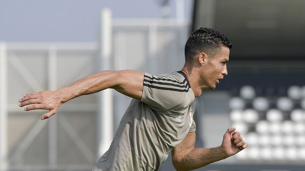 Ronaldo se nakon crvenog kartona pojavio na treningu i iznenadio fotografe