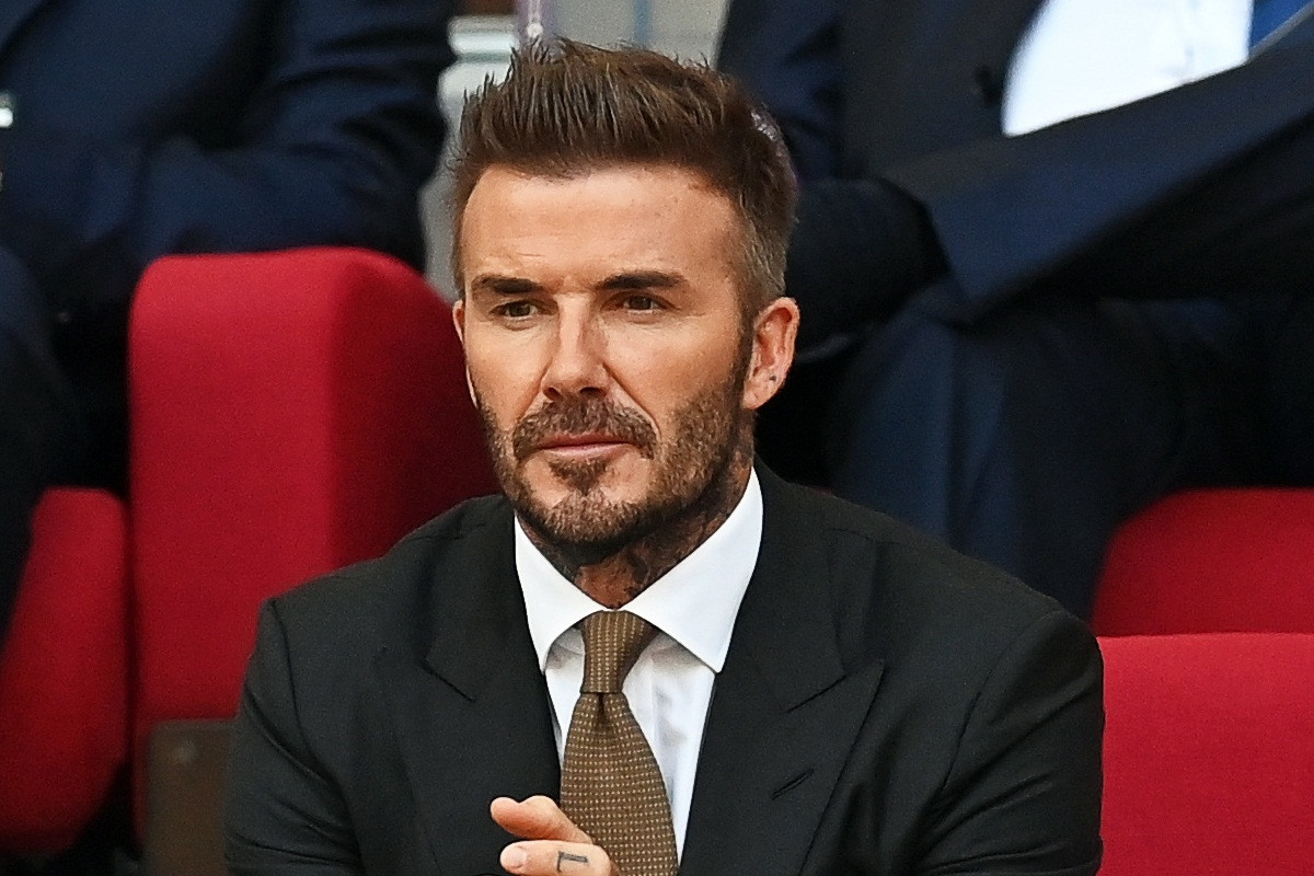 Beckham zaradio suludu cifru, pa postao meta kritika i u Engleskoj i u Kataru