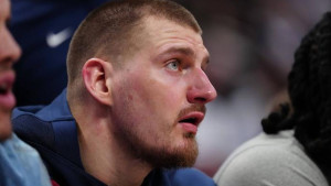 Jokić je imao posebnu poruku na majici prije početka play-offa