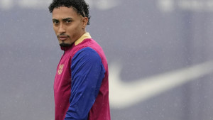Arsenal spremio ponudu za Raphinhu, uz novac nude i igrača, ali teško da će Barca na to "nasjesti"