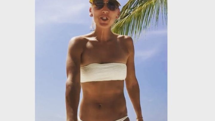 Sjajnu godinu teniserka završila seksi plesom na plaži