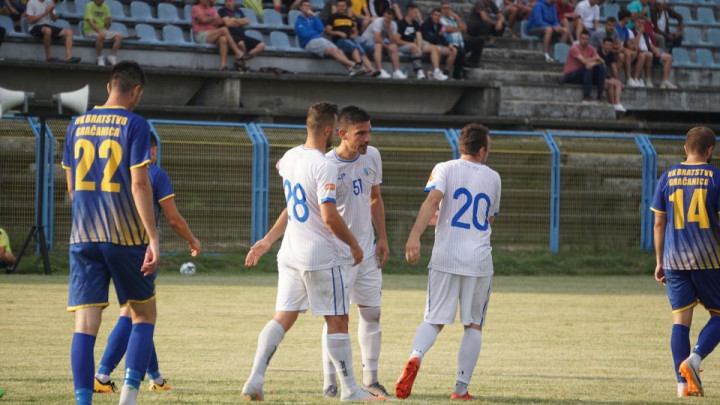 Šou jednog čovjeka u Gračanici