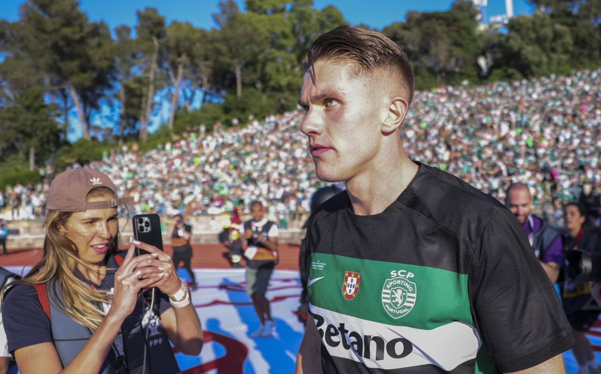 Topnici čeka se samo "here we go" - Arsenal poslao ponudu od 65 miliona eura za Gyokeresa! Topnici čeka se samo "here we go" - Arsenal poslao ponudu od 65 miliona eura za Gyokeresa!