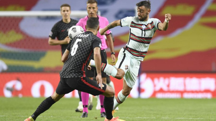 Lovren odgovorio na kritike: Dragi mediji, jedan dan smo van junaci, dok drugi pišate po nama