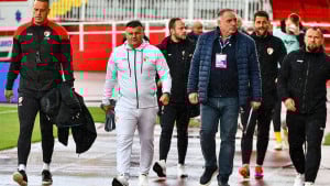 Sa tribina u Kragujevcu se orilo 'lopovi', a Feđa Dudić je drhtavim glasom postavio Srbiji pitanje