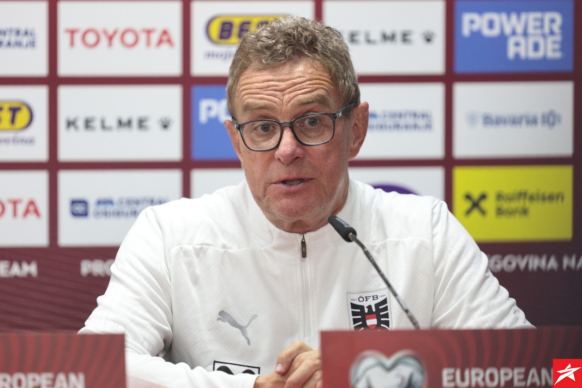 Ralf Rangnick otkrio zašto je došao biciklom do trenerske klupe na Bilinom Polju