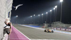 Piastriju godi asfalt u Kataru, najbrži je bio i u kvalifikacijama za glavnu utrku