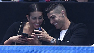 Cristiano Ronaldo i Georgina Rodriguez se zaručili, Argentinka se pohvalila velikim dijamantom