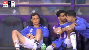 Skandal na klupi španskog kluba: Udario saigrača šakom, navijači traže da ga odmah otjeraju!