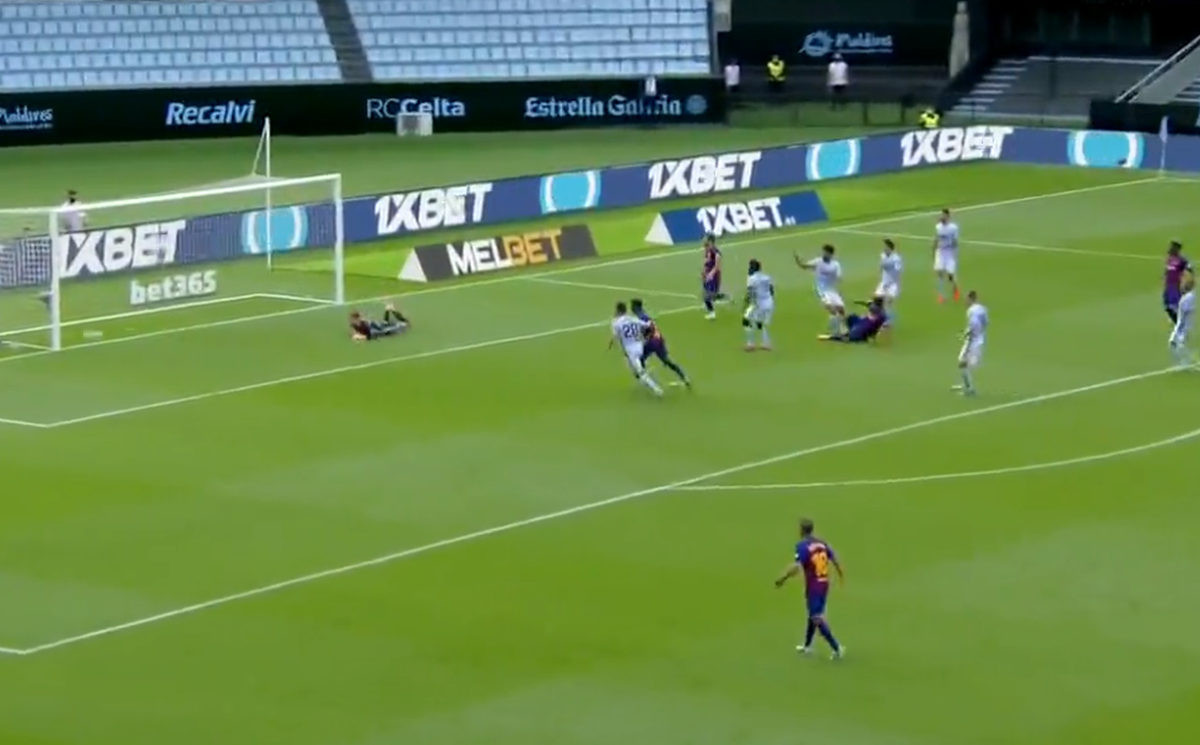 Luis Suarez ponovo: Samo rijetki majstori poput njega zabijaju ovakve golove Luis Suarez ponovo: Samo rijetki majstori poput njega zabijaju ovakve golove