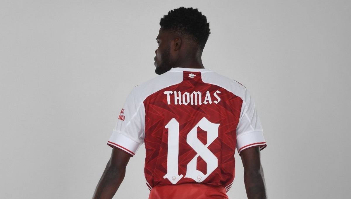 Zašto novi igrač Arsenala ne nosi prezime na dresu?