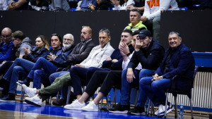 Mirza Teletović u društvu Miška Ražnatovića i dva NBA igrača pratio meč Mege i Budućnosti