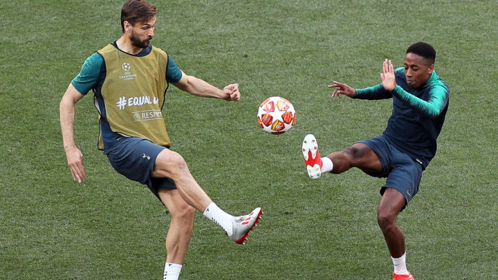 Tottenham otpustio dva poznata imena