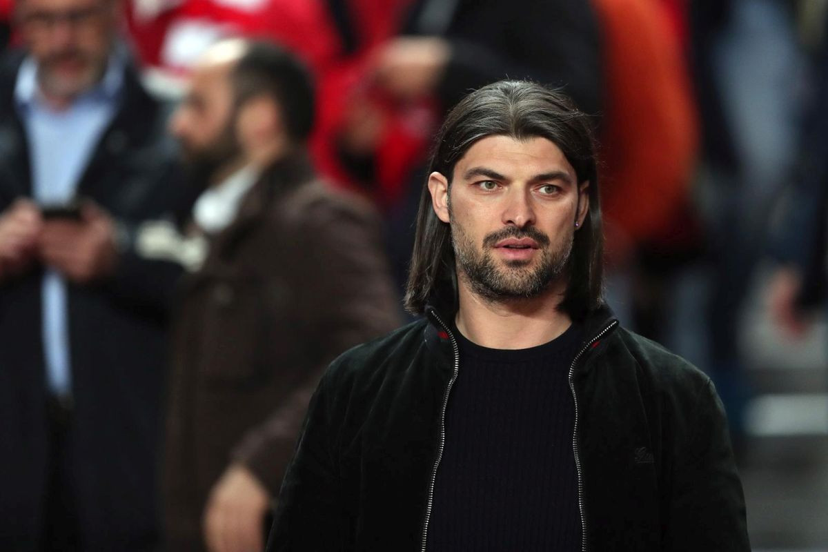 Andy Bara je večeras završio priču o spektakularnom transferu Danija Olma! Andy Bara je večeras završio priču o spektakularnom transferu Danija Olma!