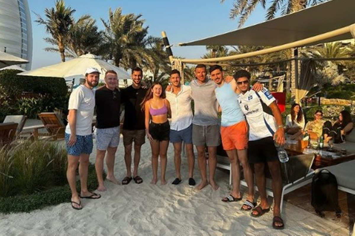 Fotografija iz Dubaija otkriva - Sprema li se veliki povratak u reprezentaciju Bosne i Hercegovine? Fotografija iz Dubaija otkriva - Sprema li se veliki povratak u reprezentaciju Bosne i Hercegovine?