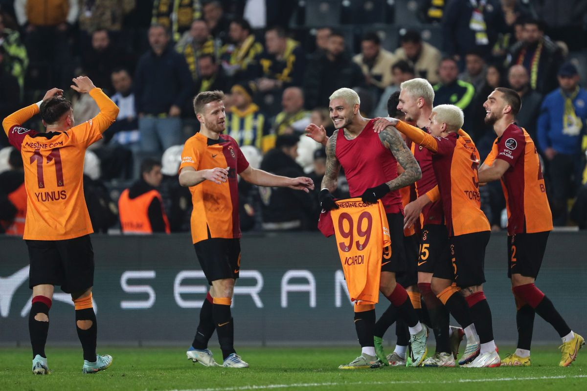 Galatasaray krenuo po igrača zbog kojeg su navijači prvaka Turske ismijavali Edina Džeku