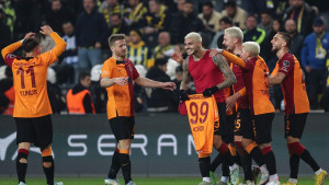 Galatasaray krenuo po igrača zbog kojeg su navijači prvaka Turske ismijavali Edina Džeku