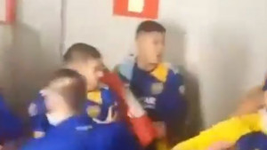 Marcos Rojo uzeo protupožarni aparat i krenuo na igrače Atletico Mineira