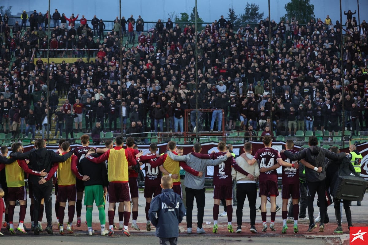 Horde zla su porukom pred derbi rekle sve što žele - Igračima Sarajeva je apsolutno sve jasno! Horde zla su porukom pred derbi rekle sve što žele - Igračima Sarajeva je apsolutno sve jasno!
