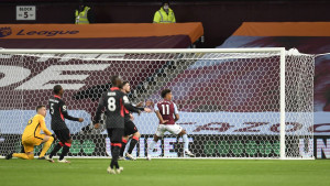 Aston Villa obrukala šampiona za 45 minuta