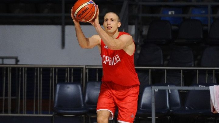 Aleksa Avramović ostaje u Estudiantesu