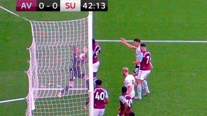 Trenutak koji je odlučio sve: Poništen je regularan gol, a on je Aston Villu ostavio u ligi
