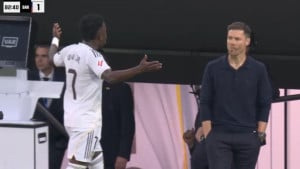 Vinicius može početi pakovati kofere, zna se šta je rekao Alonsu dok je napuštao teren!
