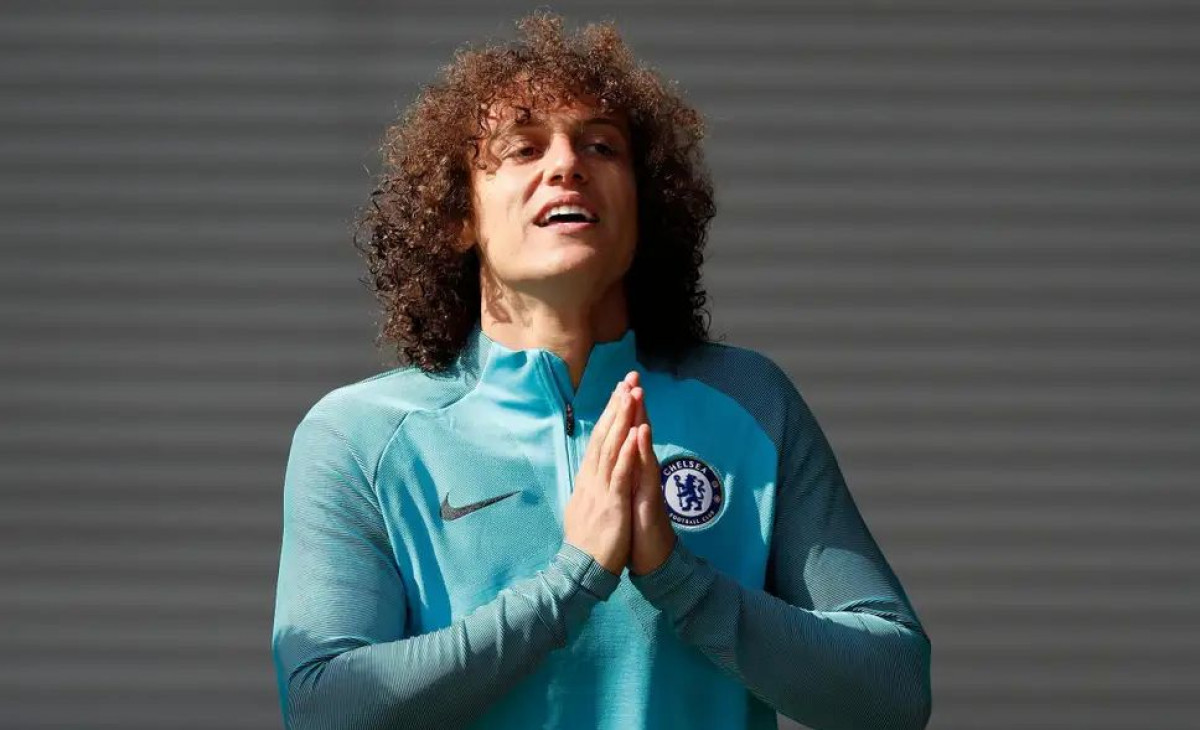 David Luiz odbio trenirati s Chelseajem jer želi potpisati za gradskog rivala