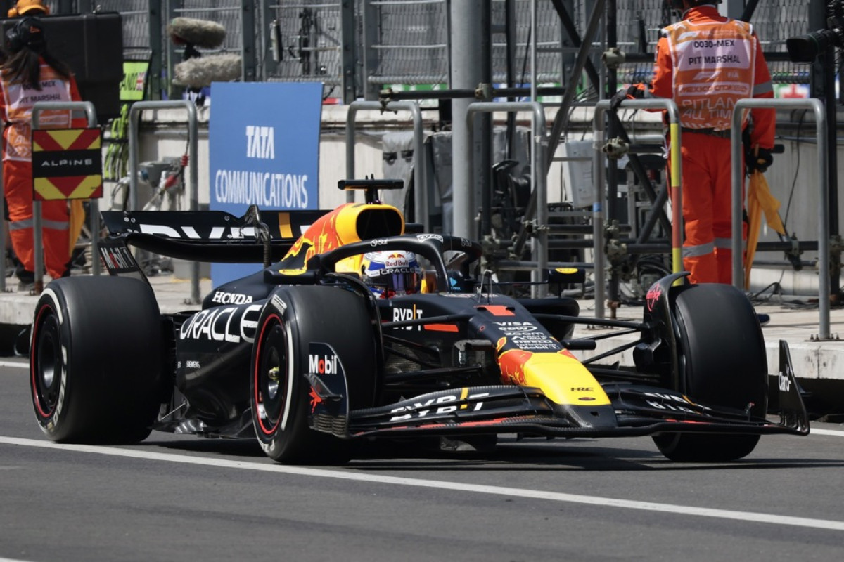 Sainz i Ferrari u punoj snazi, Verstappen i Red Bull u problemima!