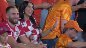 Hrvatska navijačica osvojila sve, osim dvojicu očajnih Nizozemaca, njihova reakcija sve govori